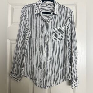 Striped women’s linen shirt